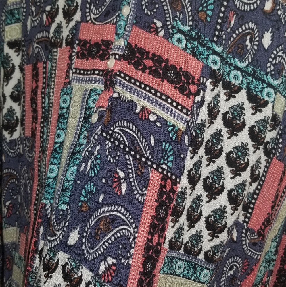 Shirt - Picture 2 of 2